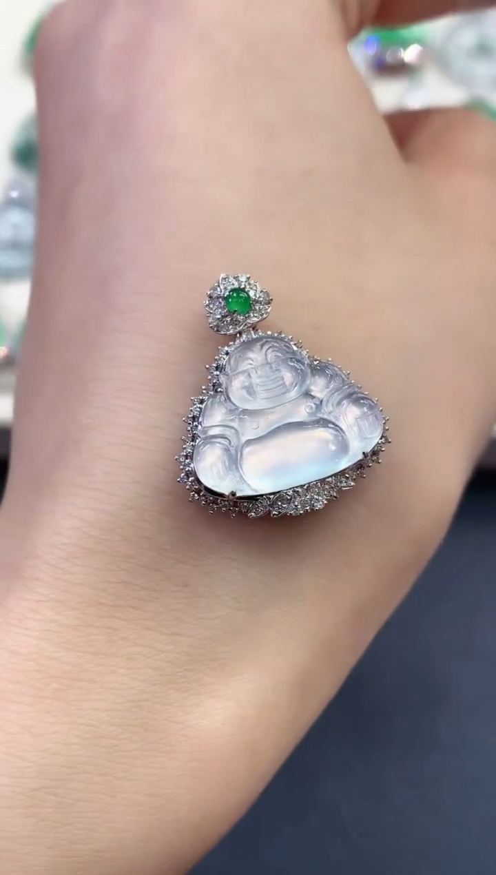 【闪购商品】翡翠吊坠(不含链)18K金镶嵌B31     