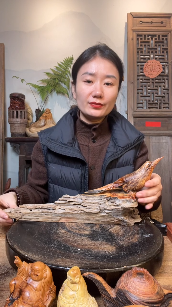 摆件监****飞798798789