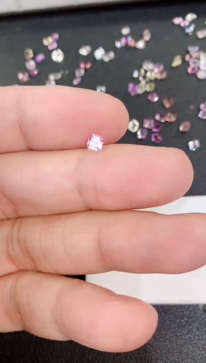 【闪购商品】蓝宝石裸石未镶嵌0.4ct纯天然 蓝宝石