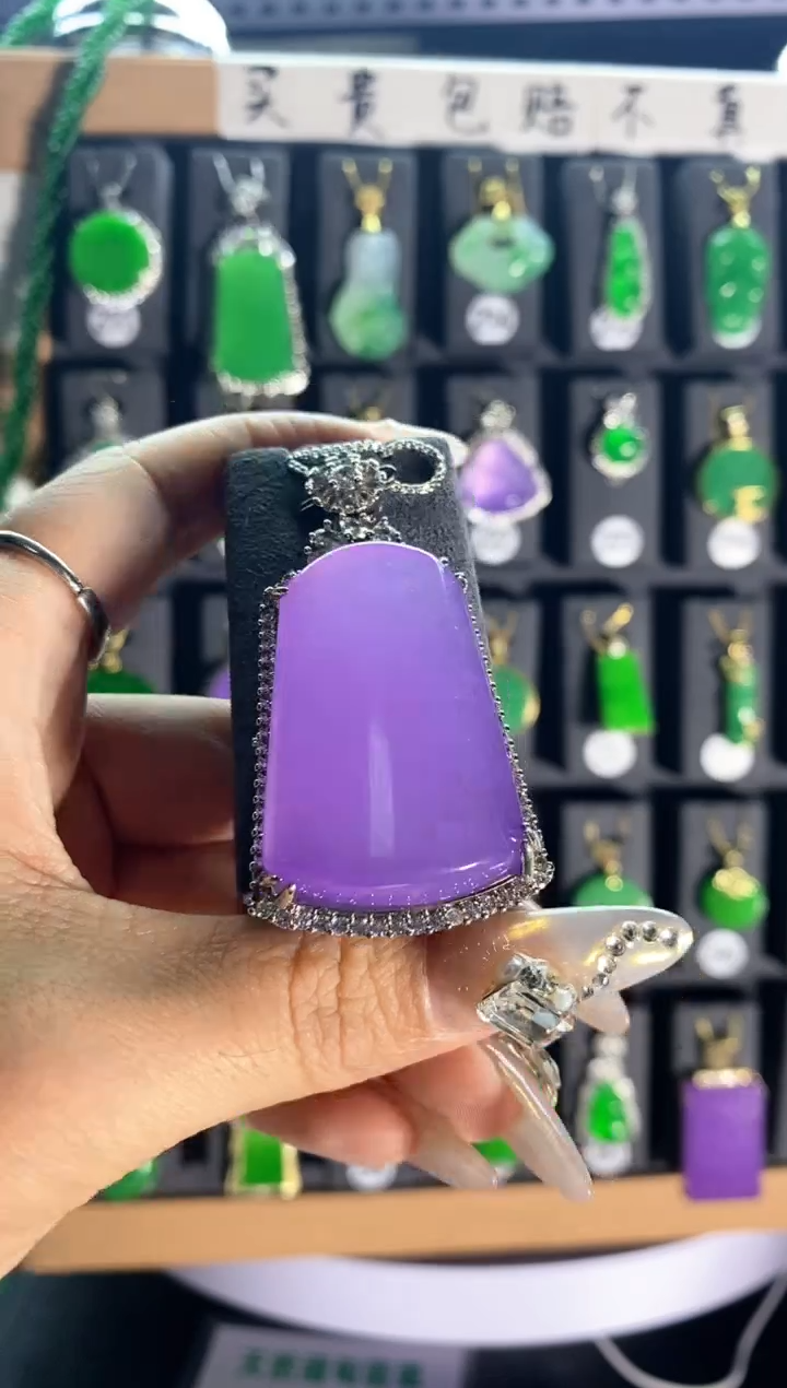 【闪购商品】翡翠耳饰银S925镶嵌226...