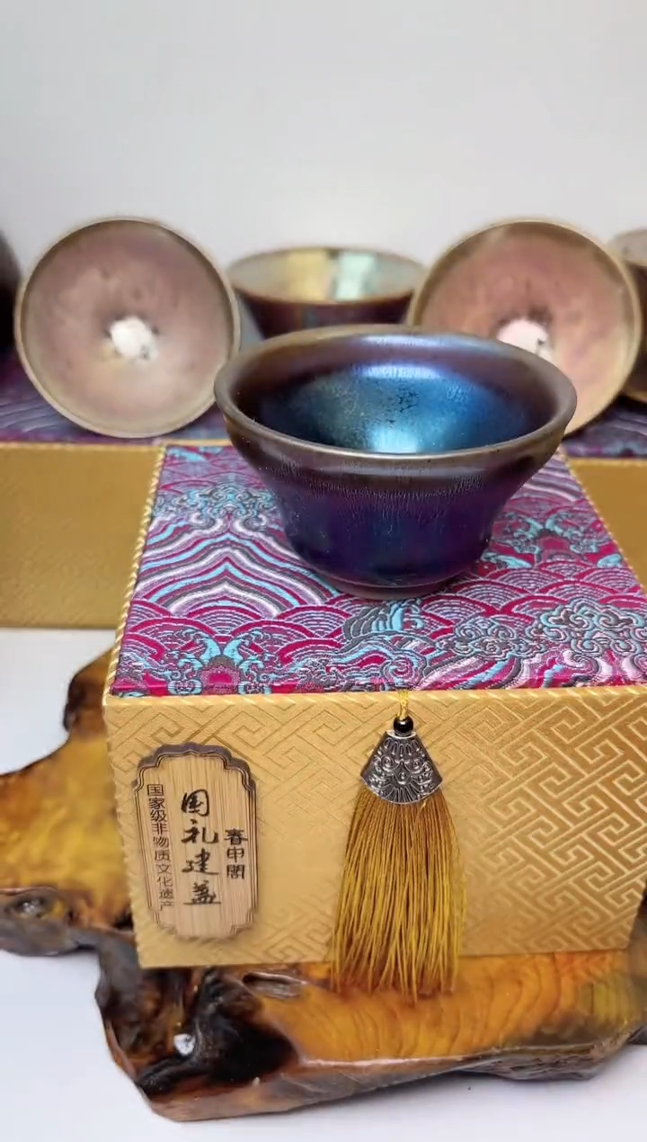 【闪购商品】茶盏春申阁福利1只，七彩冠军