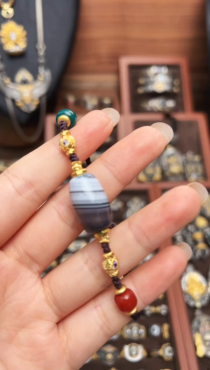 无非金属缠丝福利手串