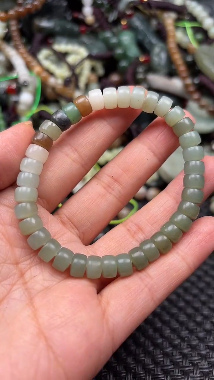 【闪购商品】和田玉颈饰未镶嵌1