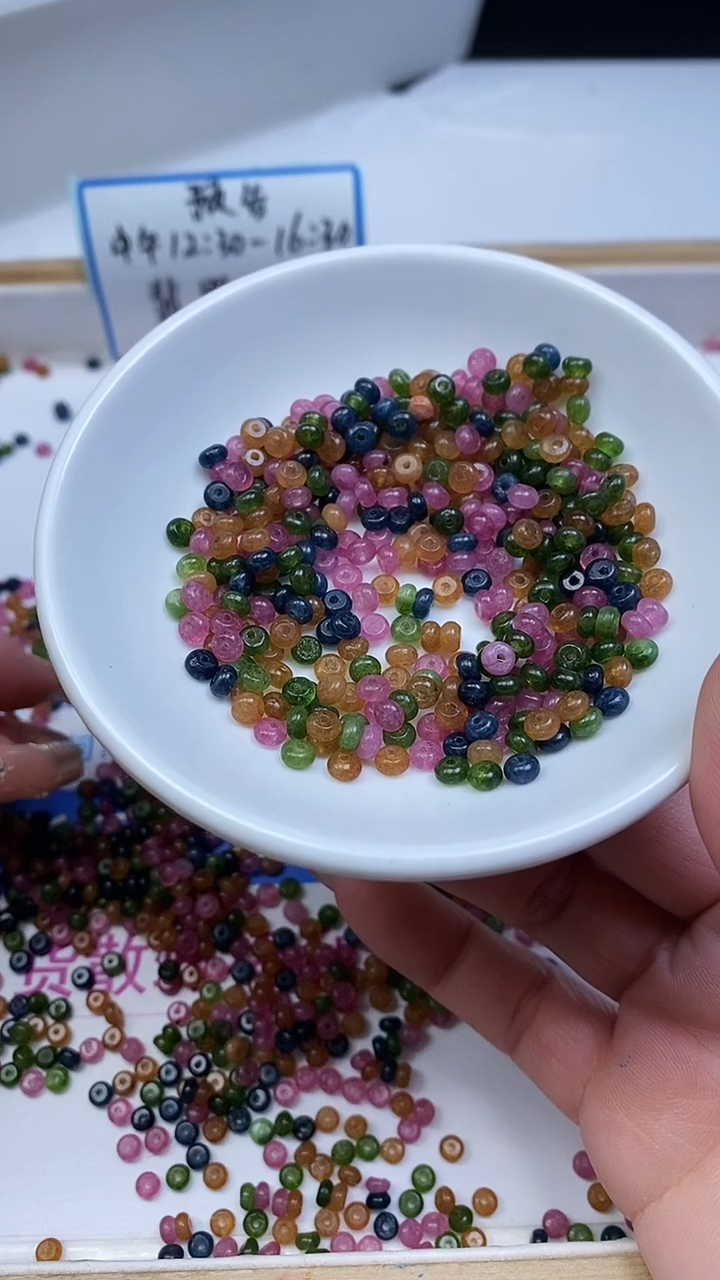 未镶嵌散珠碧玺E569 老坑料碧玺算盘2*4mm50颗5元