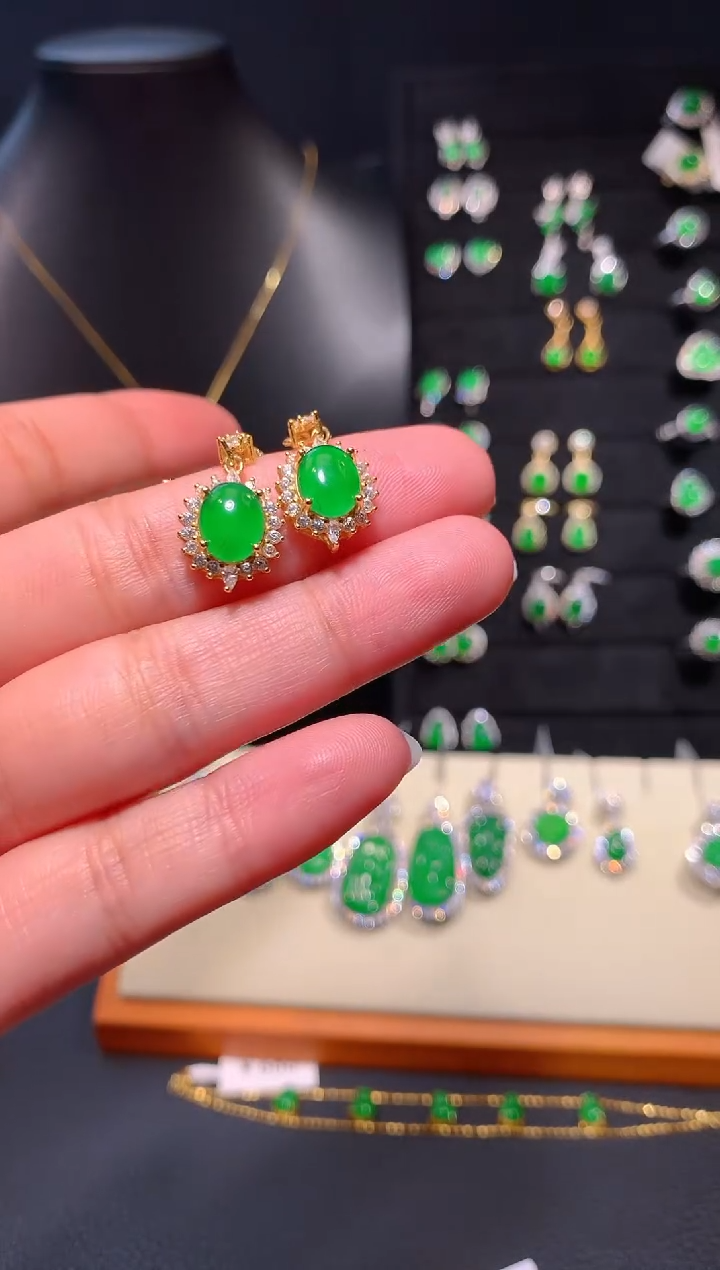 【闪购商品】翡翠耳饰银S925镶嵌多样性