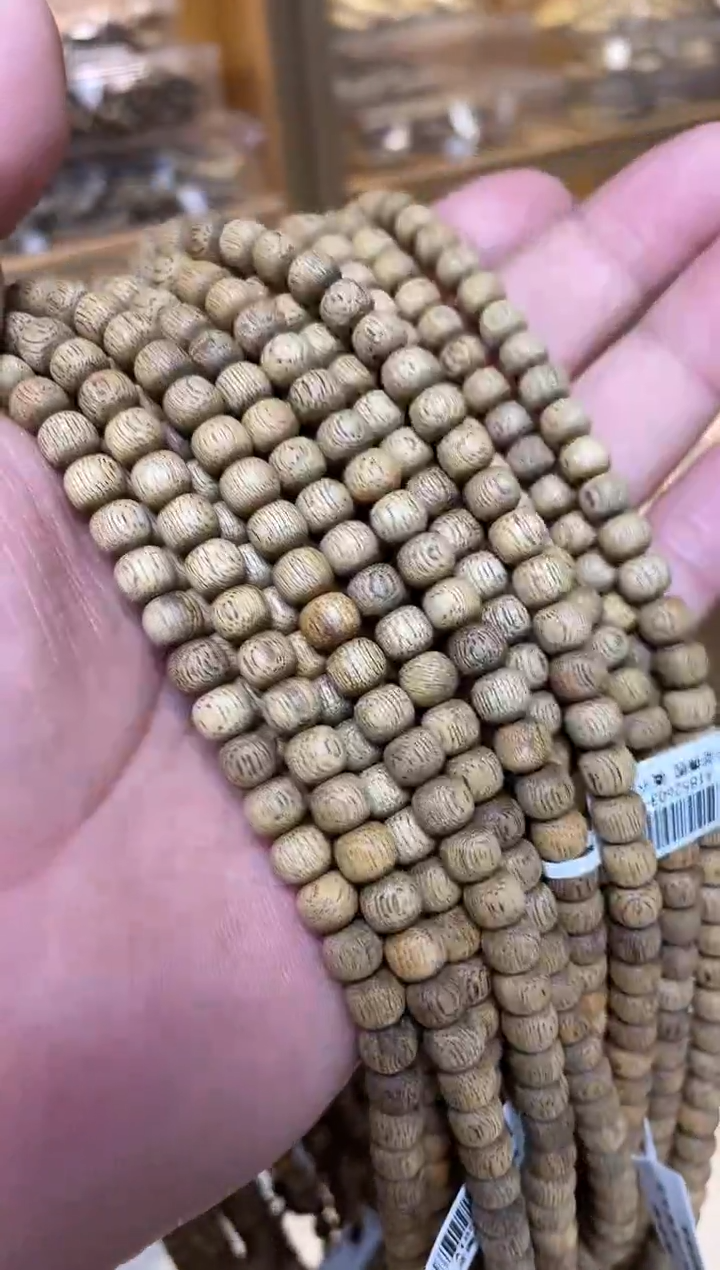 【闪购商品】沉香手串菩萨棋老型长串0.7多样性发其一