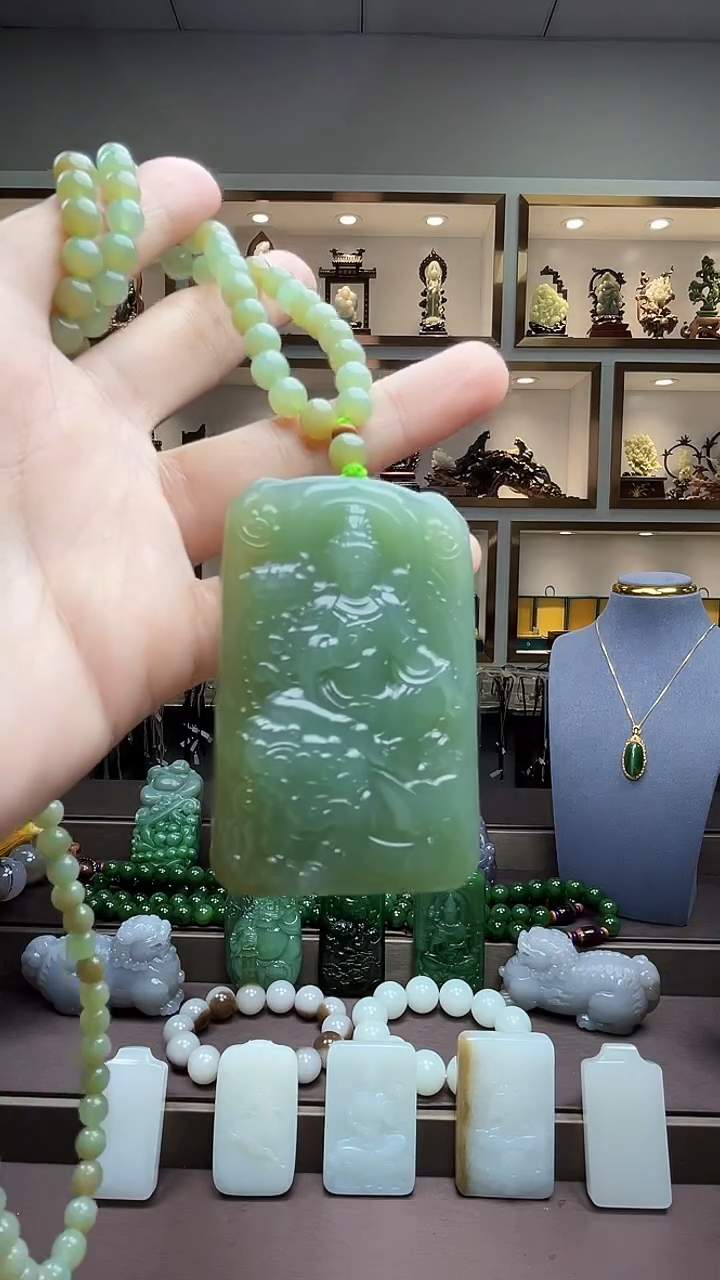 【闪购商品】和田玉颈饰未镶嵌苏