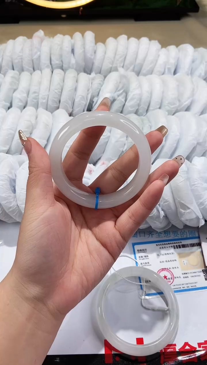 【闪购商品】石英质玉手镯未镶嵌308-57.7