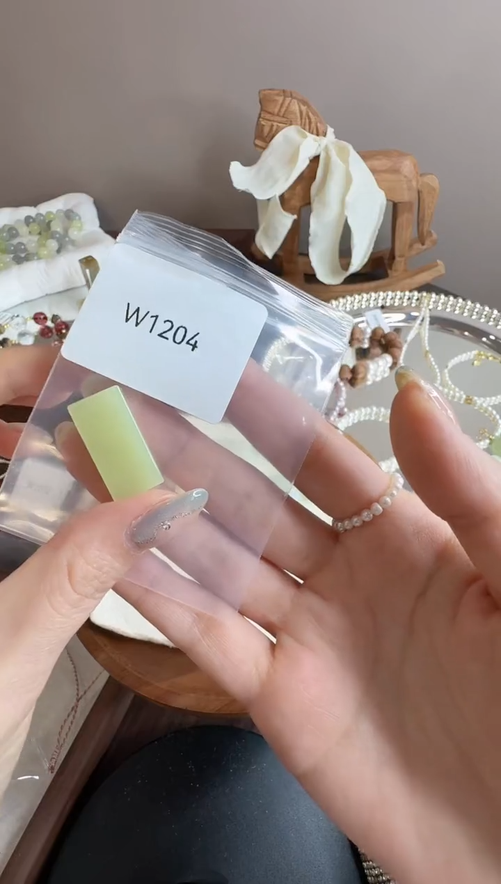 香榧木吊坠W1204