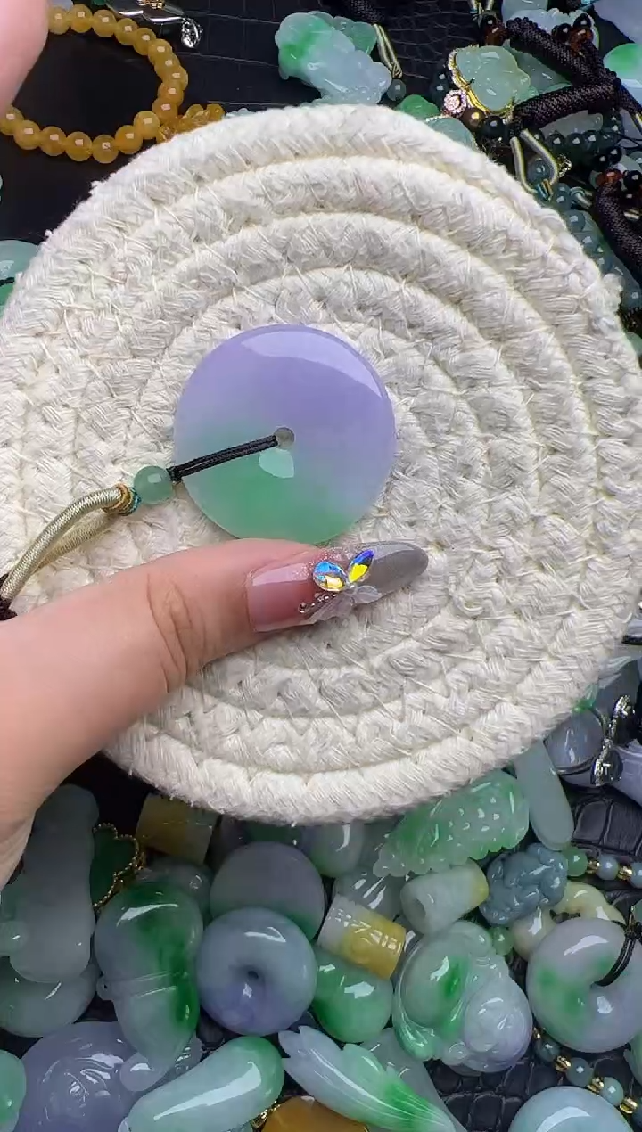 翡翠未镶嵌颈饰天然缅甸翡翠吊坠