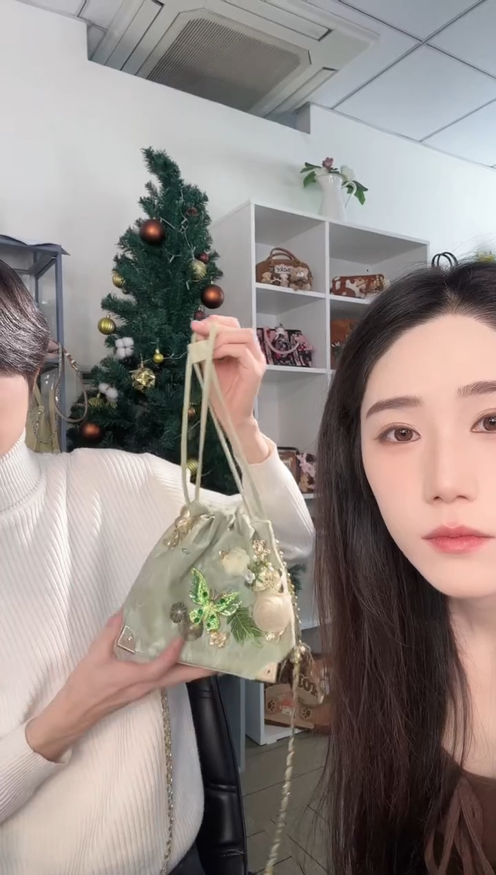 PU必灵手工潮包包