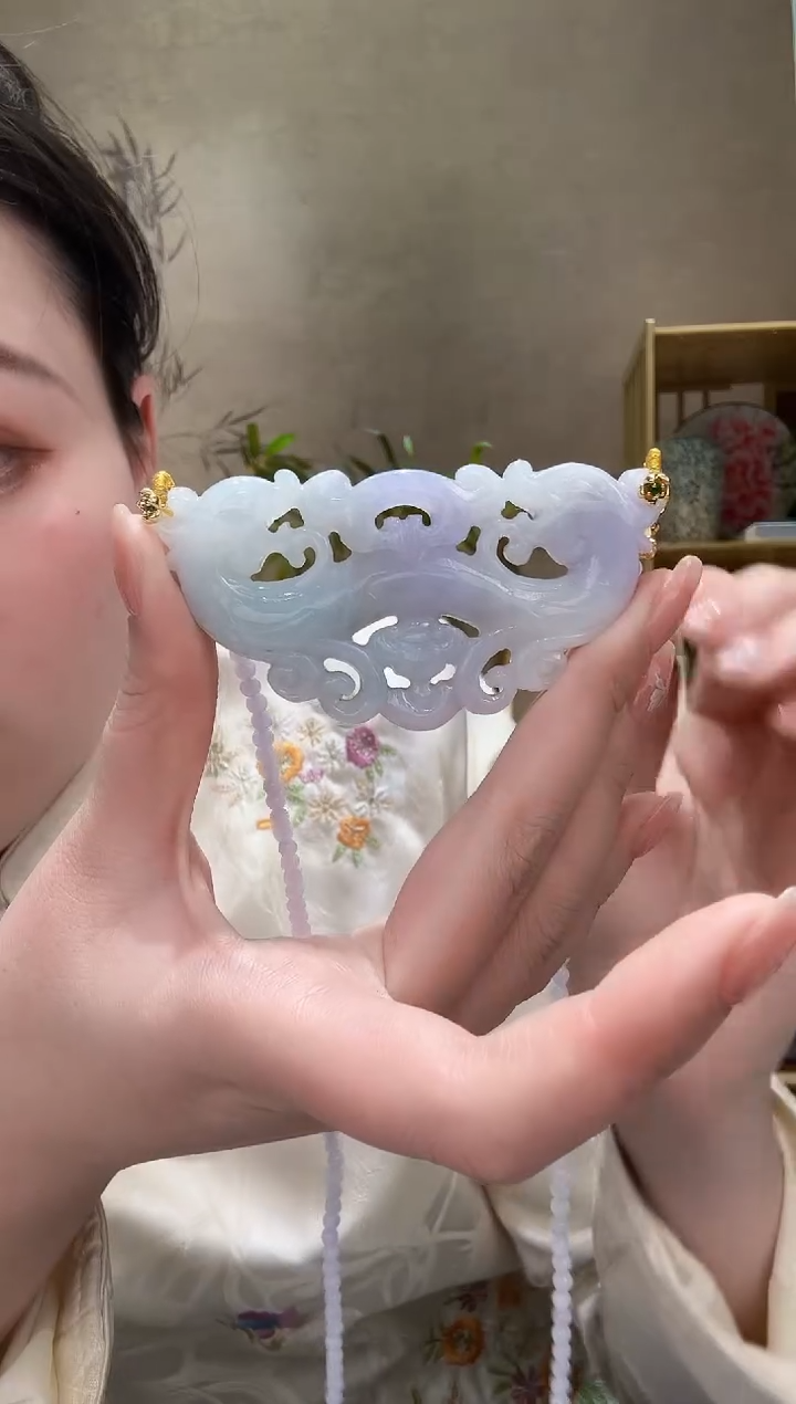 【闪购商品】翡翠颈饰未镶嵌吊坠