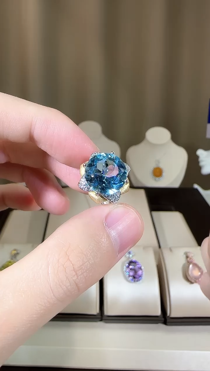 【闪购商品】托帕石戒指银S925镶嵌12mm