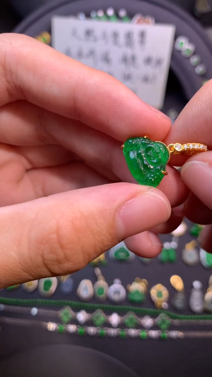 颈饰银S925镶嵌翡翠1