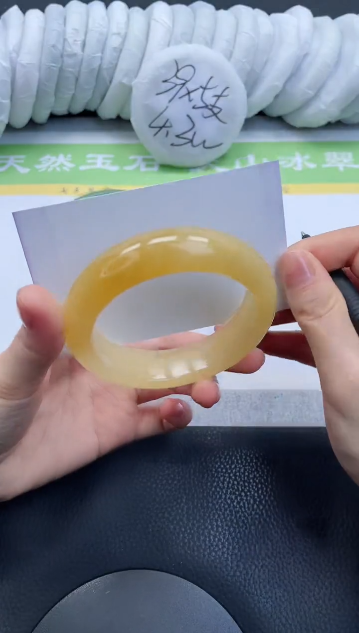 【闪购商品】石英质玉手镯未镶嵌A254-58+