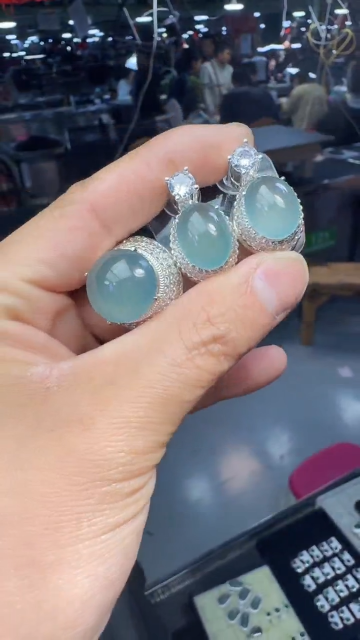 【闪购商品】定制翡翠未镶嵌蛋面1