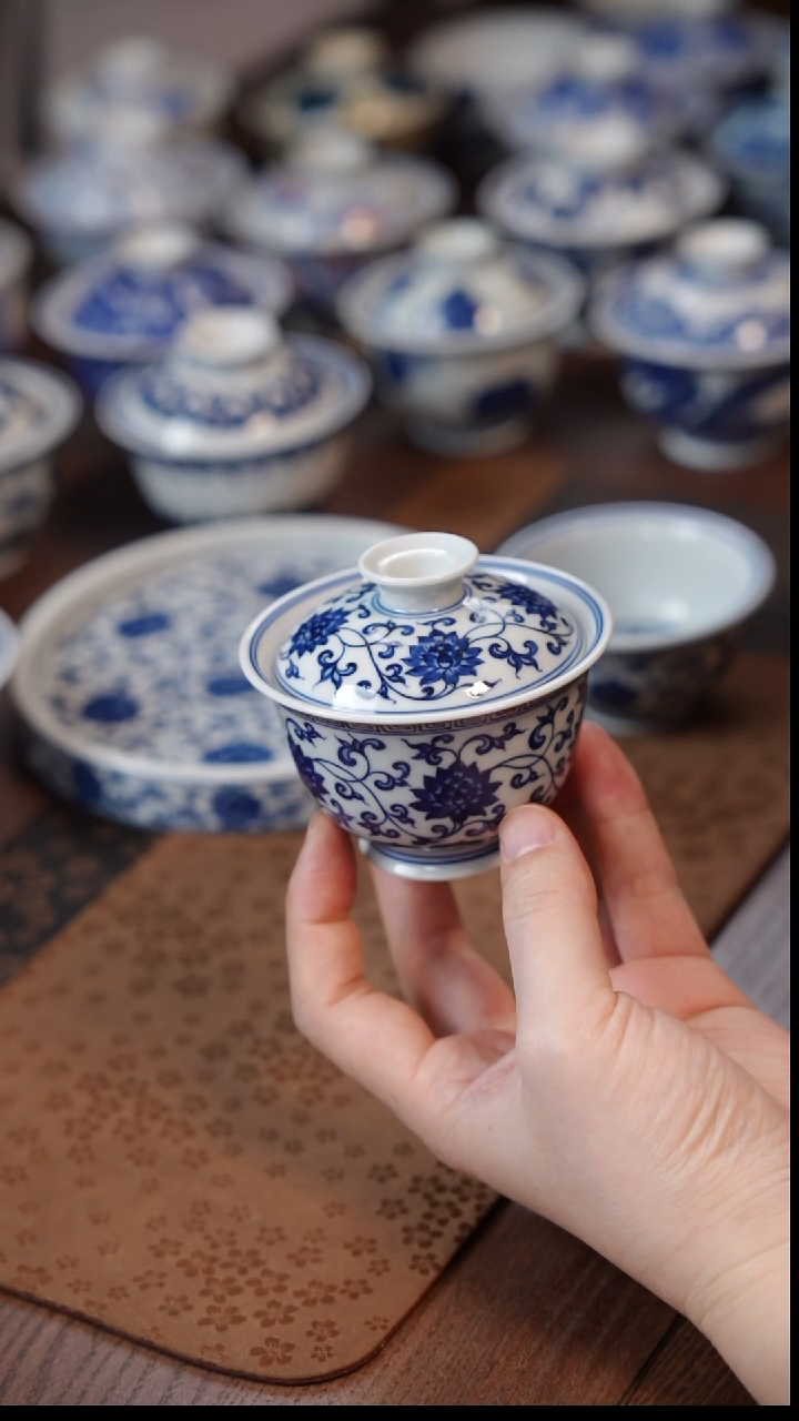 春风缠枝盖碗1111111