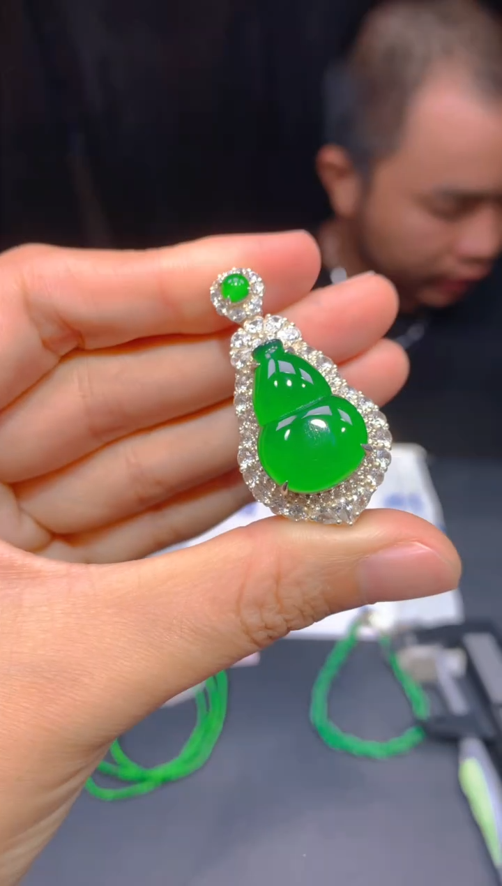 【闪购商品】定制翡翠未镶嵌156多样性发货（发其一）