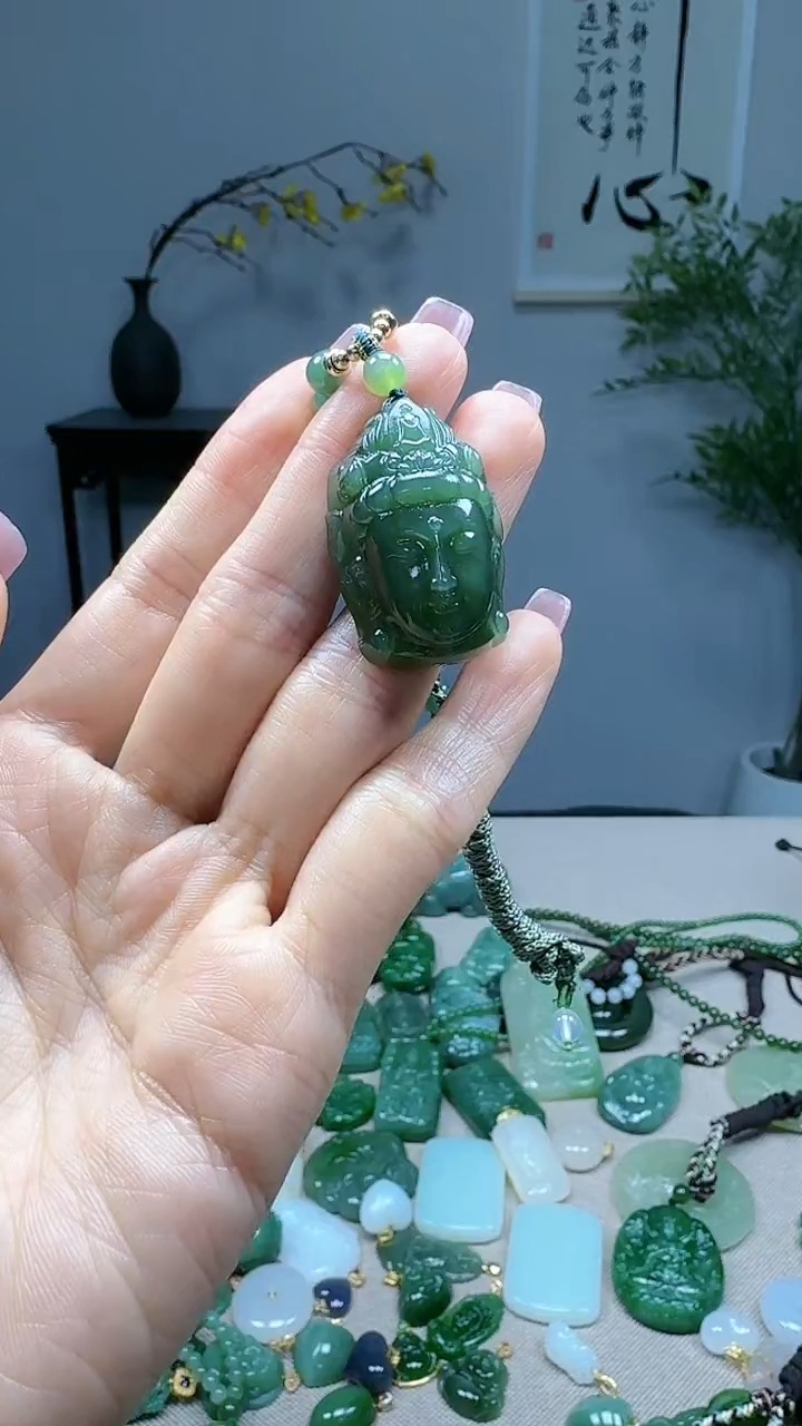 未镶嵌和田玉挂件1