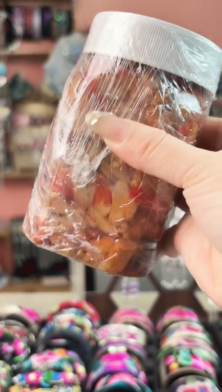 艺枝独绣手工饰品白菇菇