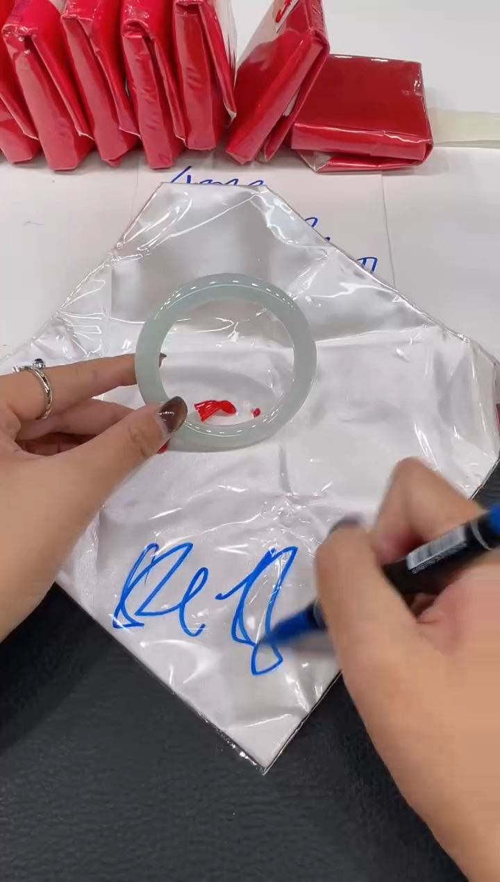 【闪购商品】翡翠手镯未镶嵌手镯