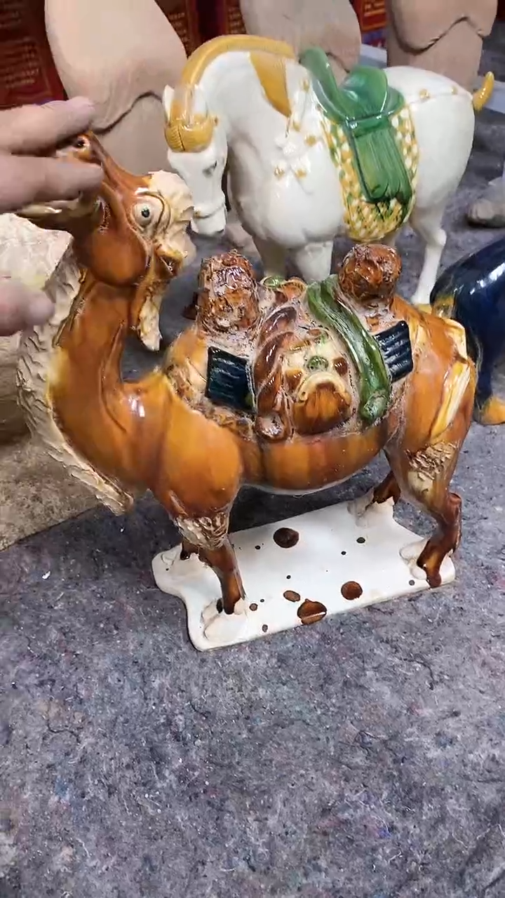 【闪购商品】罐唐三彩手工陶瓷品