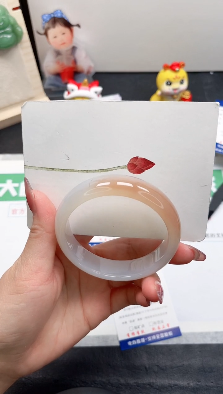 【闪购商品】石英质玉手镯未镶嵌96-60.5