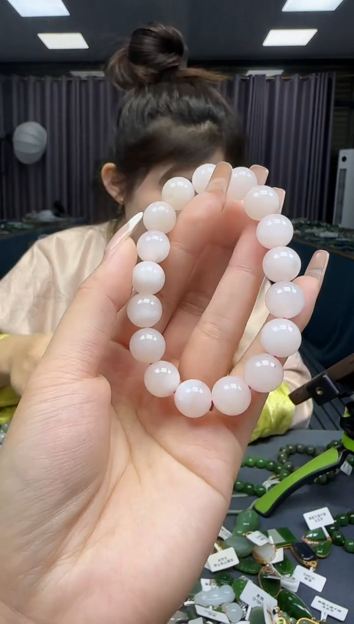 【闪购商品】和田玉手串未镶嵌1