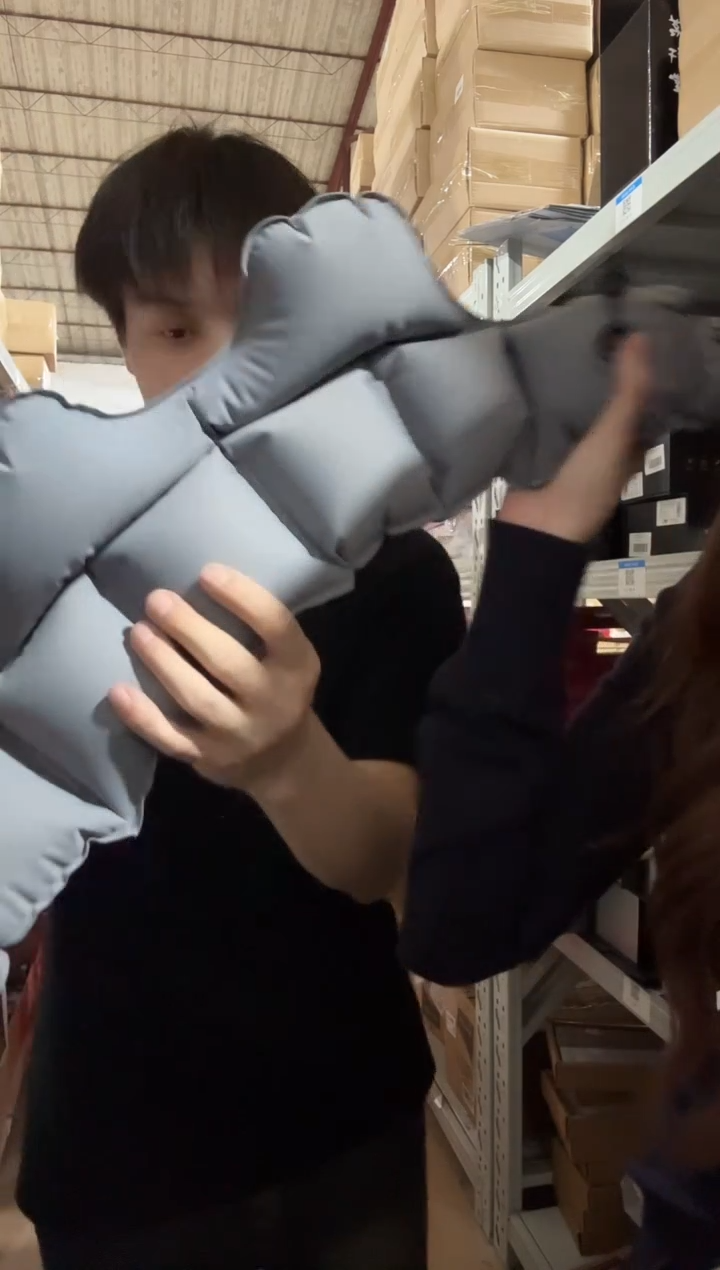 陶201-福利如图---------充气U型枕