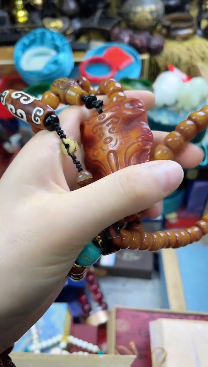 未镶嵌颈饰琥珀大梦高端放漏专属