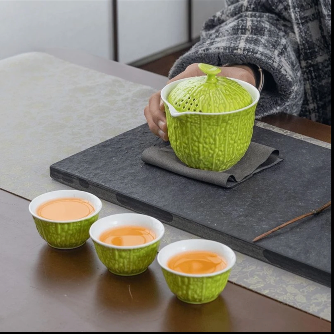 335-创意仿真苦瓜旅行高颜值陶瓷简约户外便携式快客杯-35青瓷