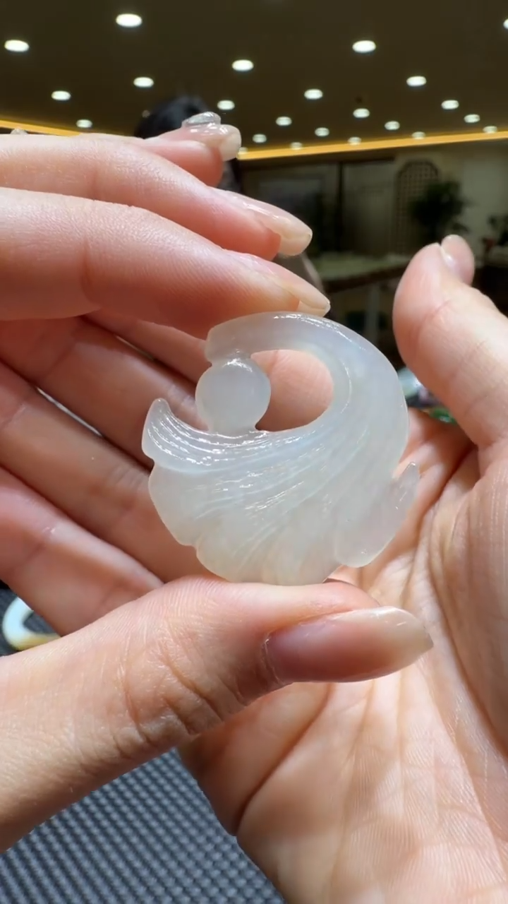 颈饰未镶嵌和田玉挂件