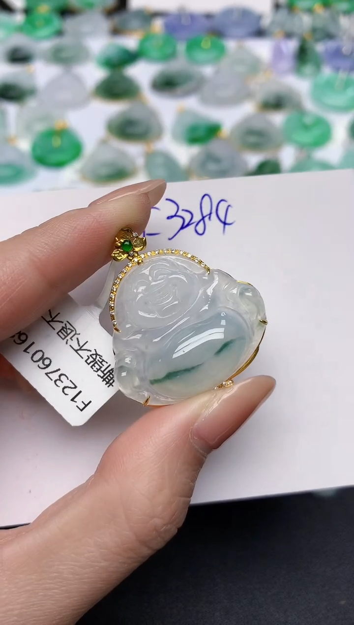 颈饰18K金镶嵌翡翠天然缅甸A货翡翠百元以上9元证书费自理