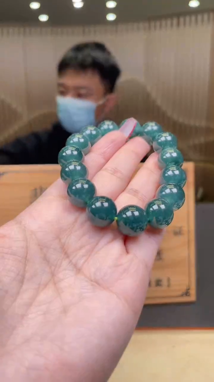 【闪购商品】翡翠颈饰未镶嵌      *A39 (只发一件) 