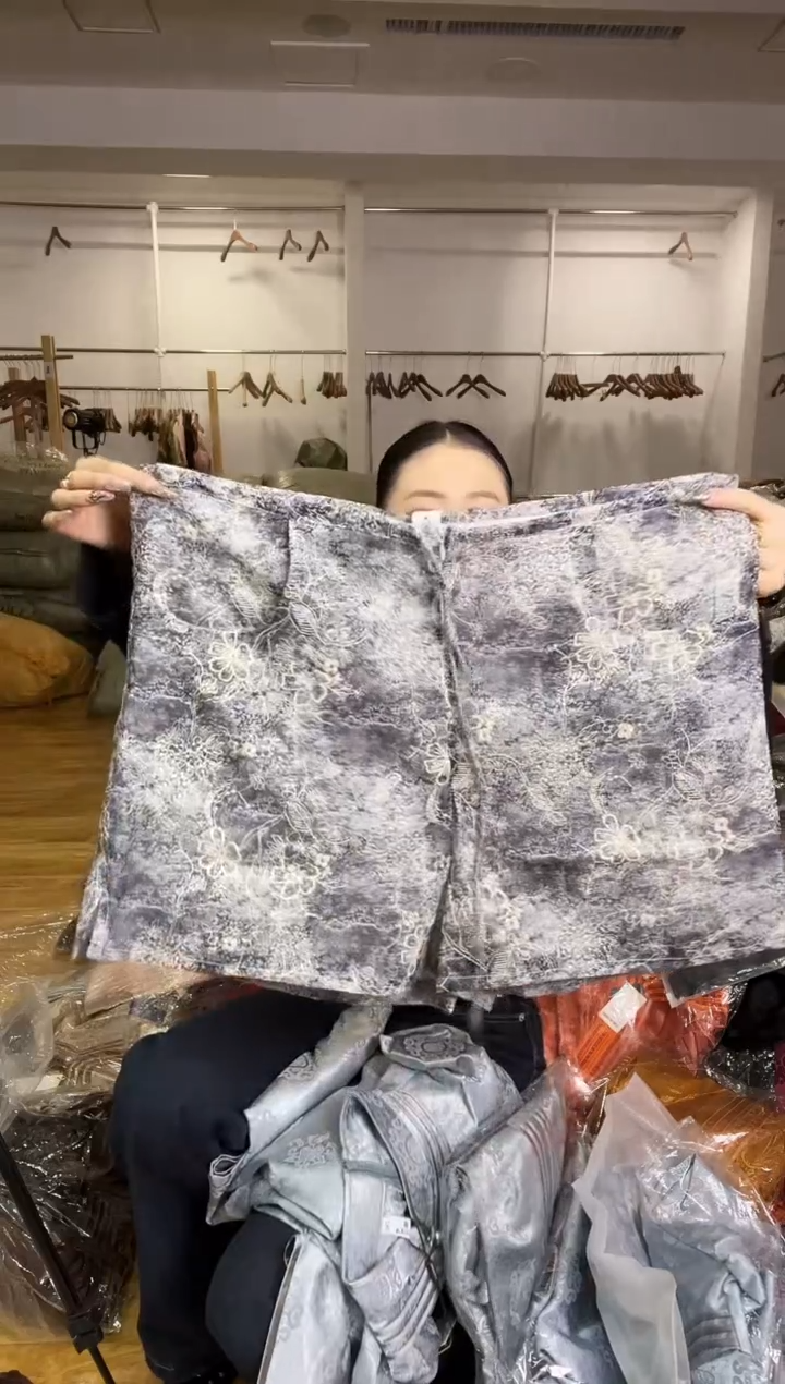 短款       XL码    125-135斤