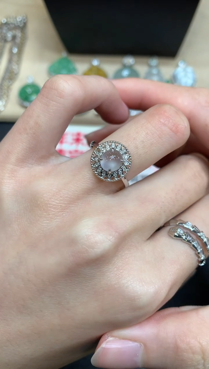 【闪购商品】翡翠戒指18K金镶嵌蛋面【无服务费】