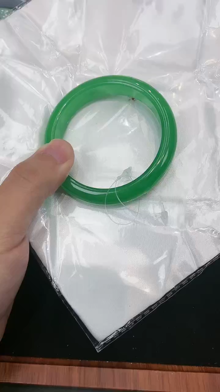 【闪购商品】砖雕s15 冰辣阳绿正圈手镯 圈口53-60