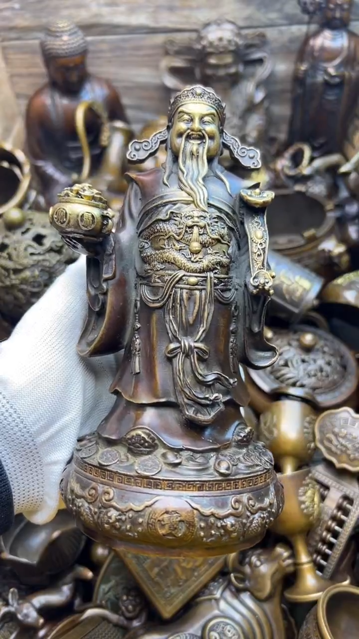 精美铜器，点击下单
