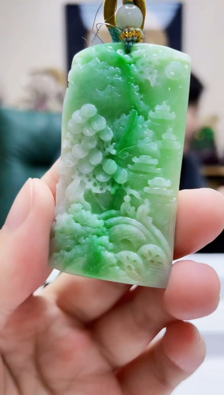 未镶嵌定制翡翠吊坠86