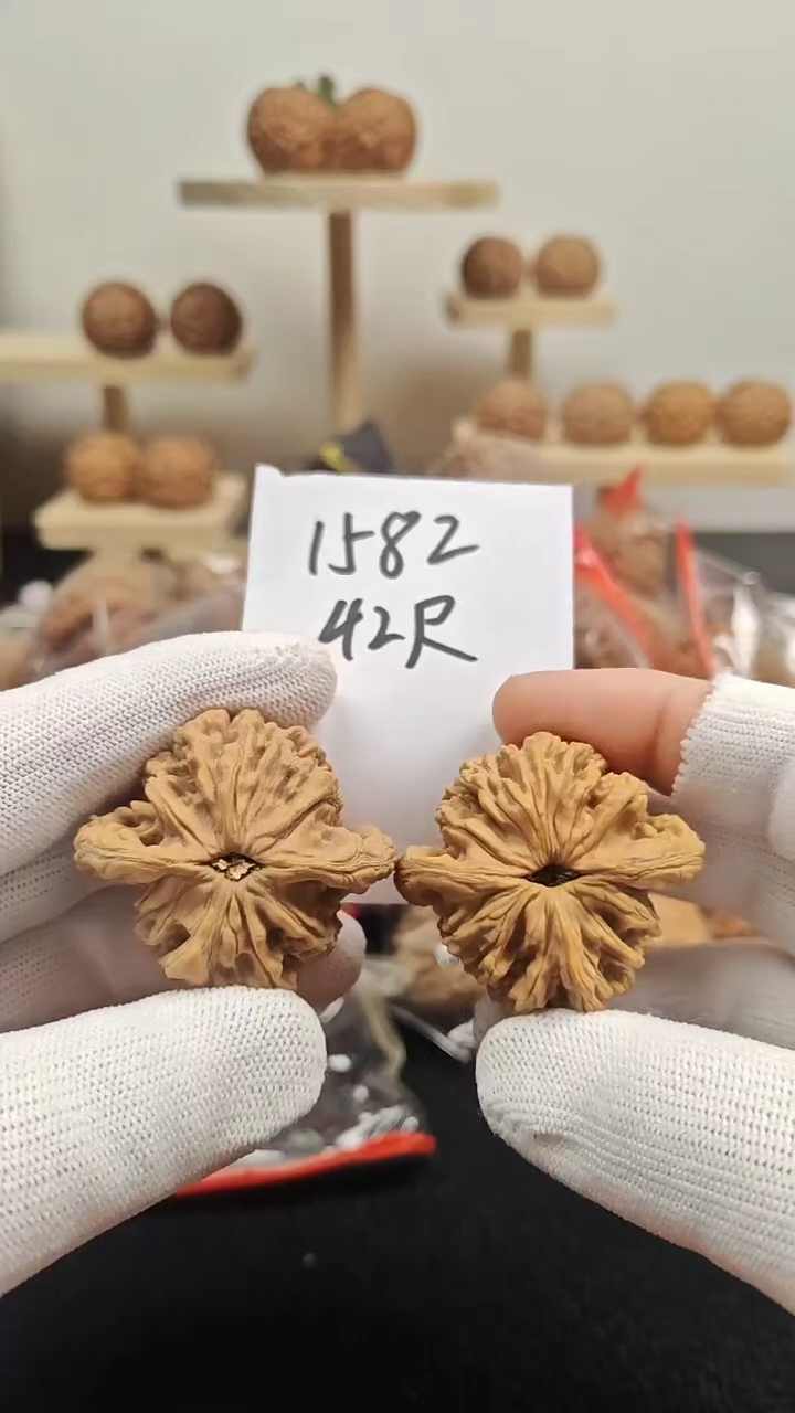 【闪购商品】文玩核桃吊坠全品 虎头