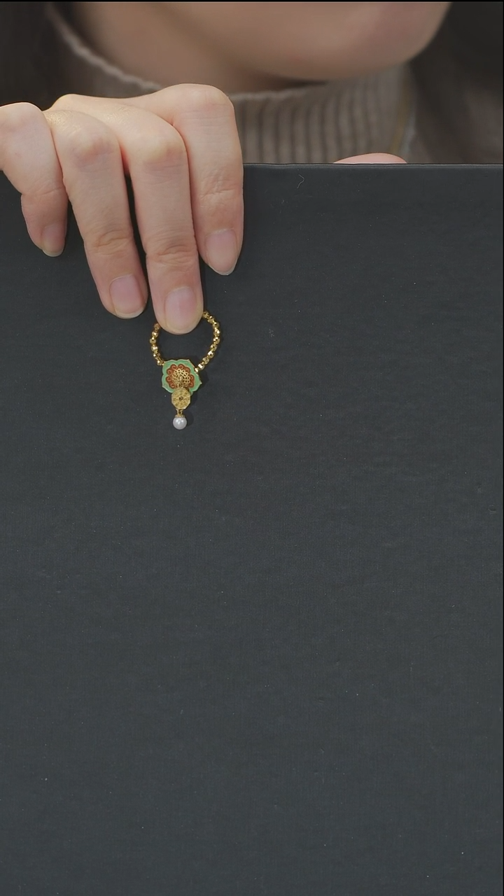 【闪购商品】淡水珍珠戒指18K金镶嵌山鬼花钱