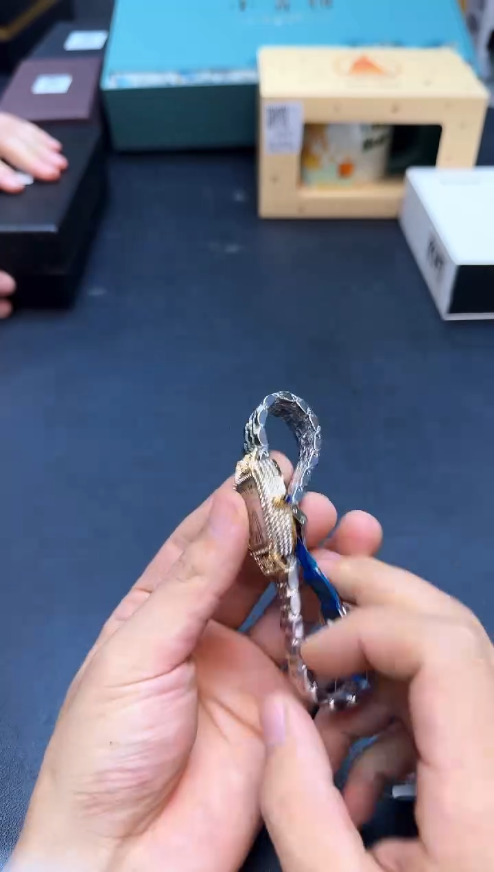 瓷片全新正品一件不留@@WE1470