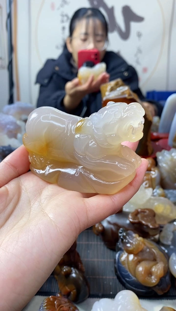 【闪购商品】玛瑙/玉髓手把件未镶嵌0