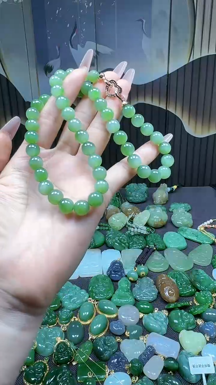 【闪购商品】和田玉挂件未镶嵌9+