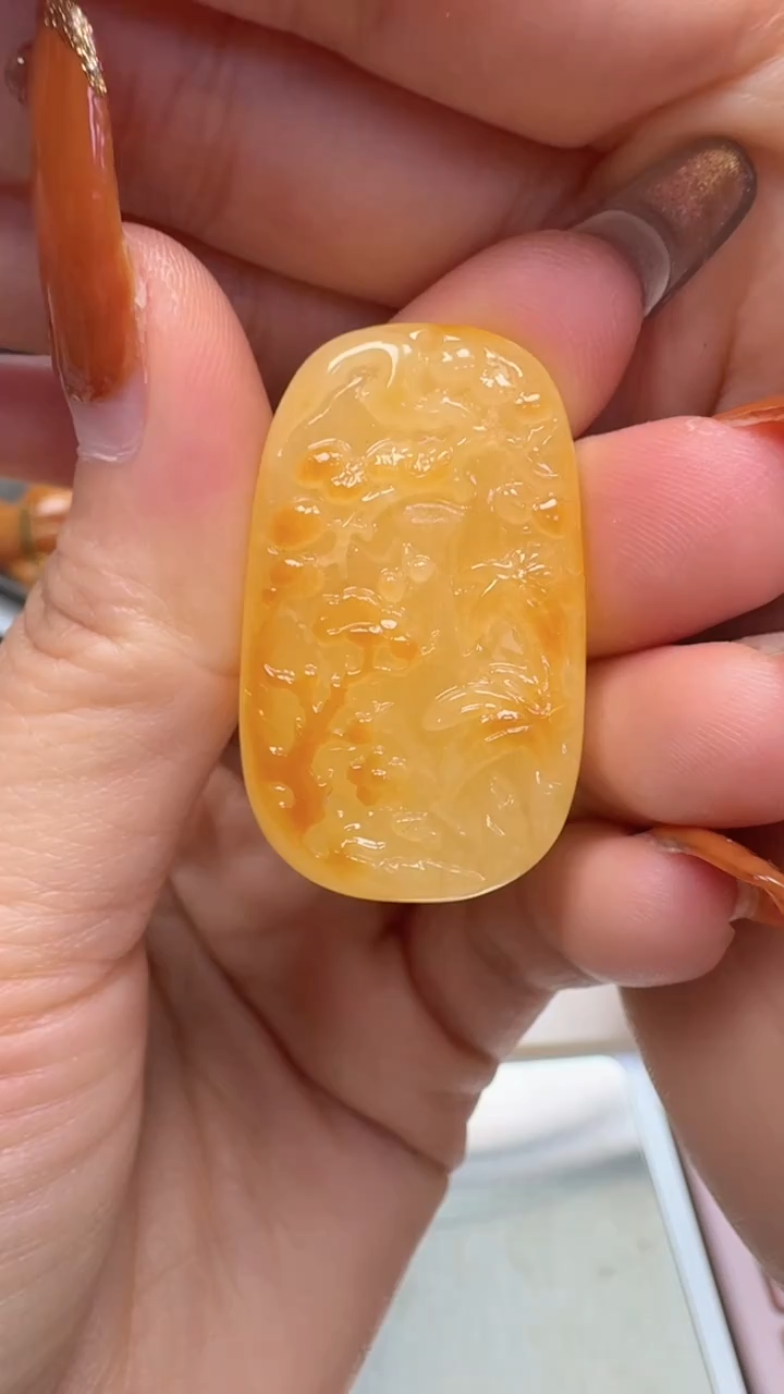 裸石琥珀未镶嵌如图