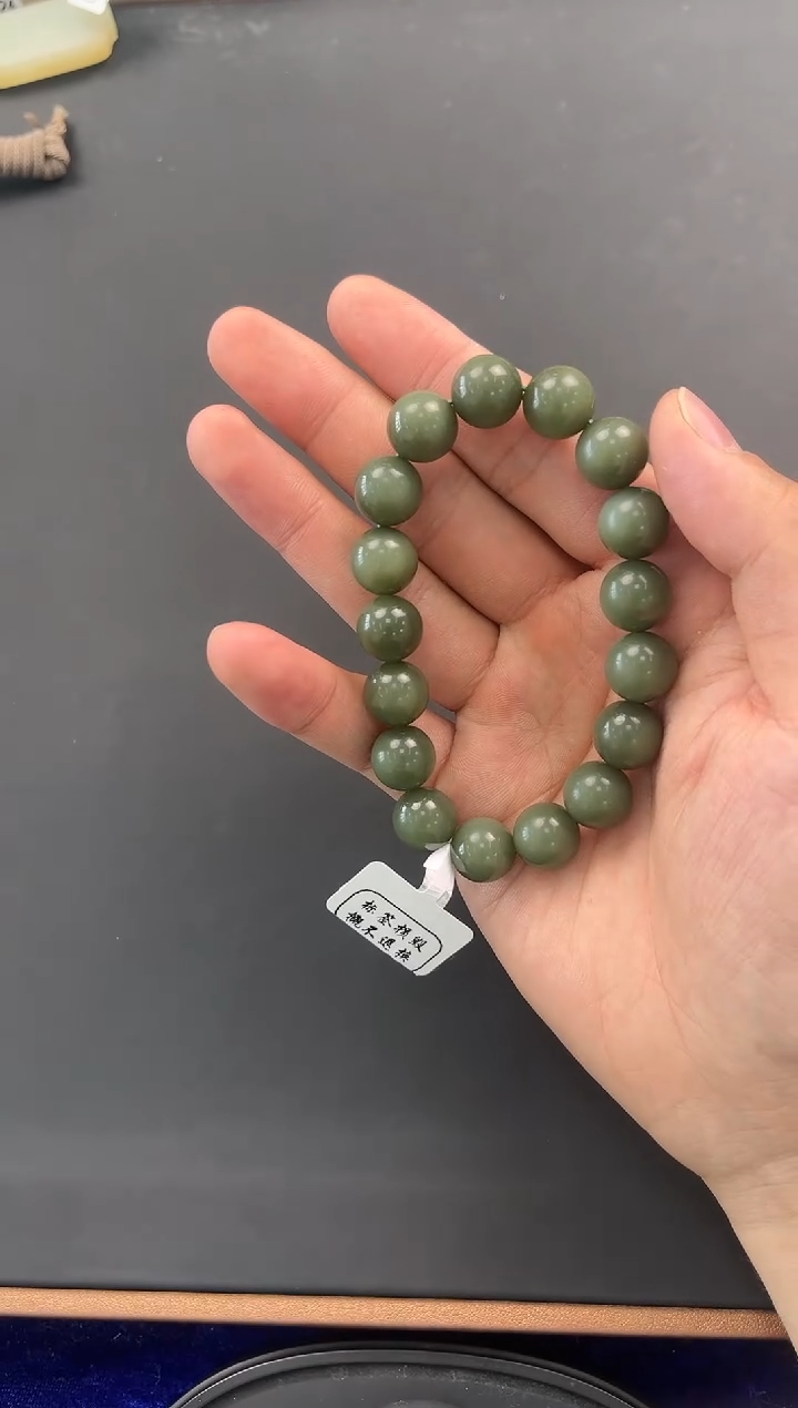 未镶嵌手串和田玉花土沟豆青手串卡12微色差