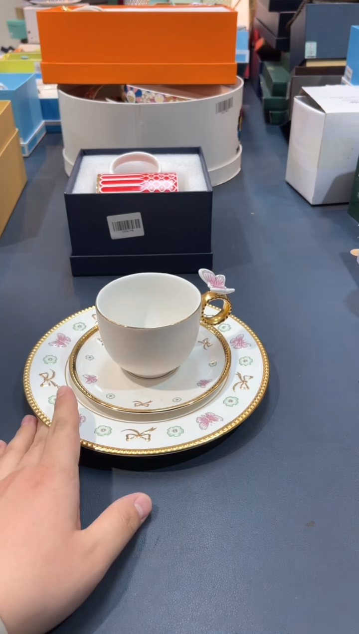 【闪购商品】碗E752-H1024全场正品，京东包邮