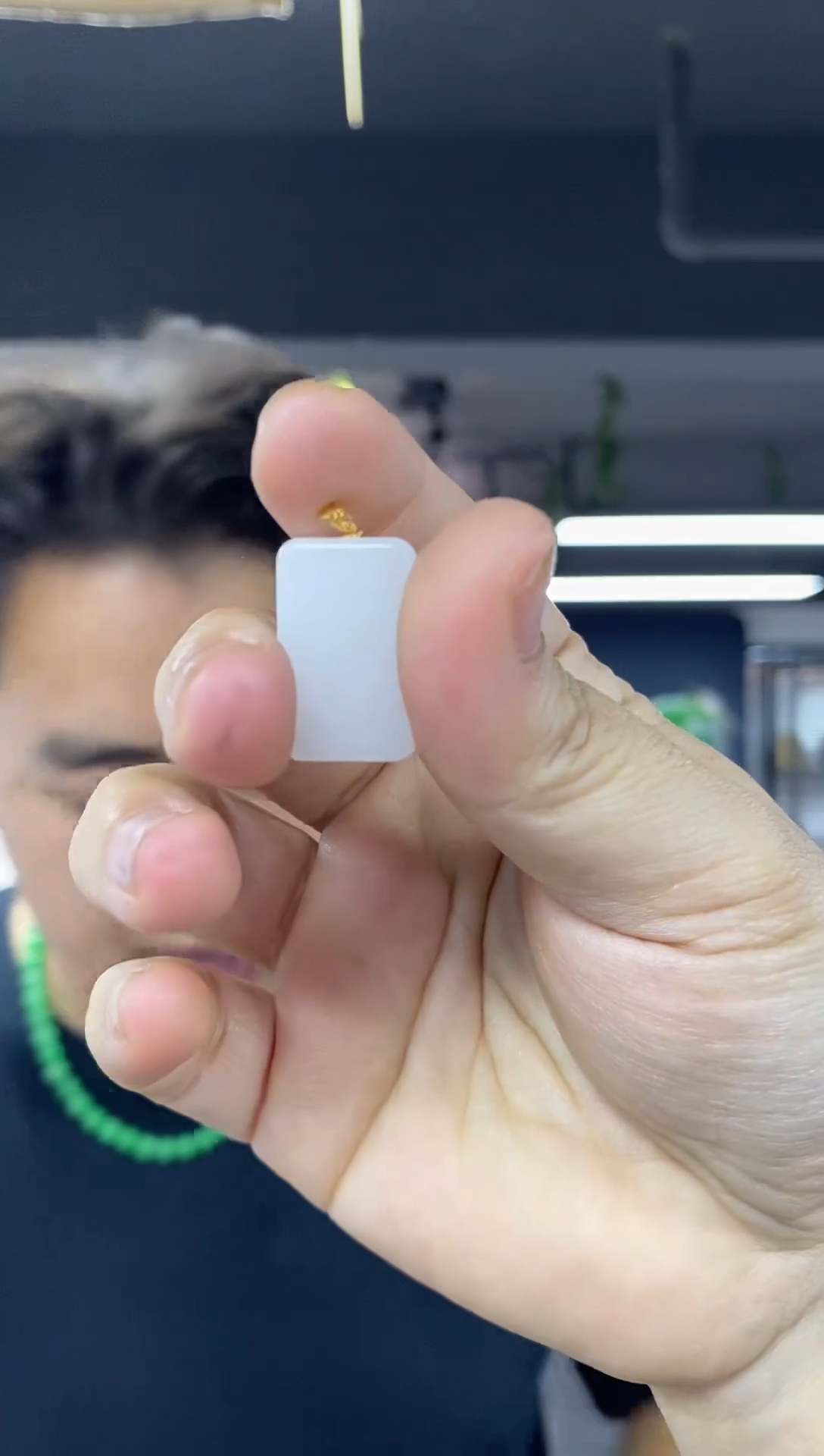 颈饰18K金镶嵌和田玉多样性发其一颜色微差