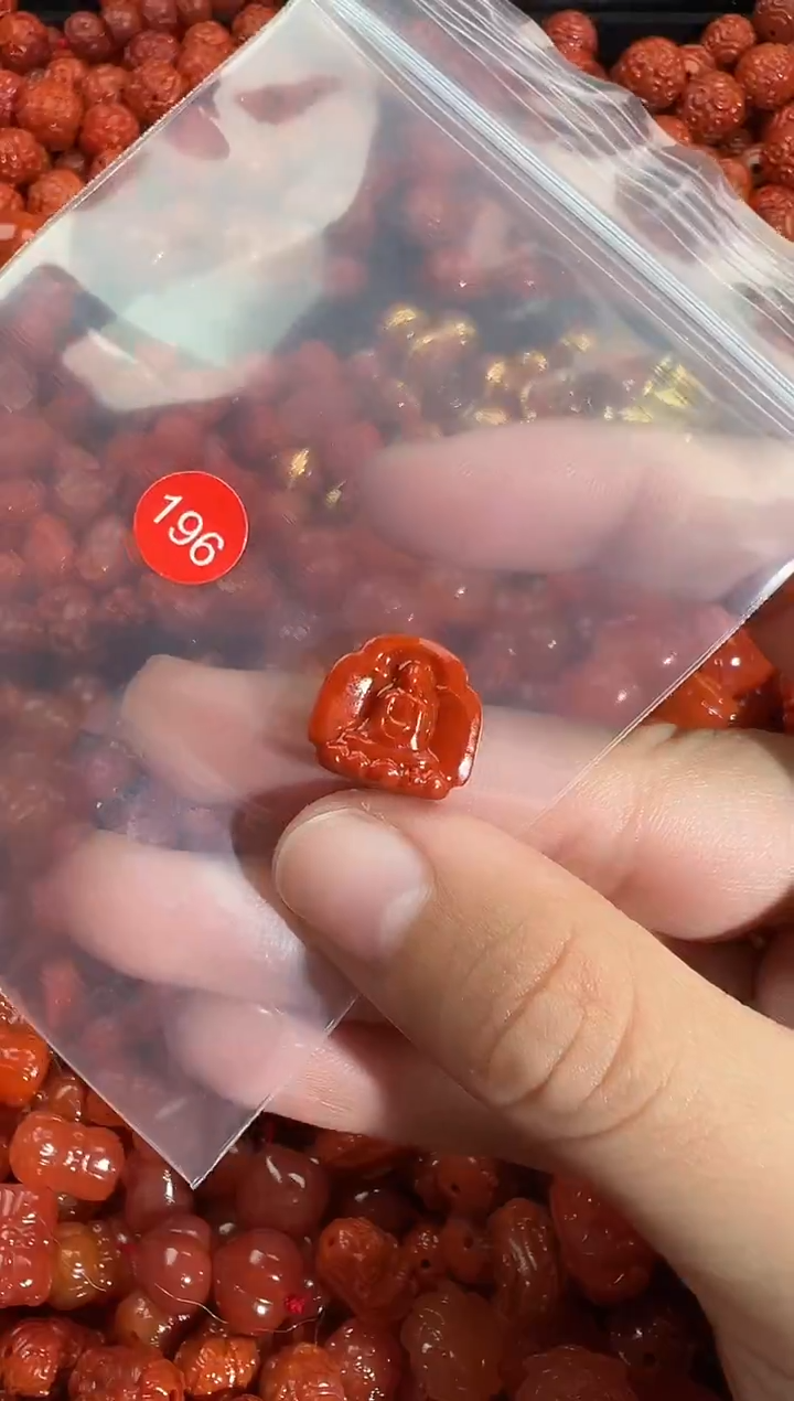 颈饰未镶嵌南红玛瑙11