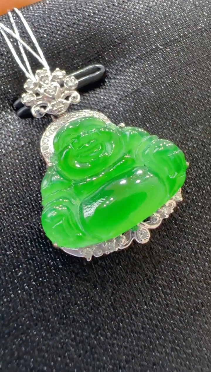 【闪购商品】翡翠吊坠(不含链)18K金镶嵌           